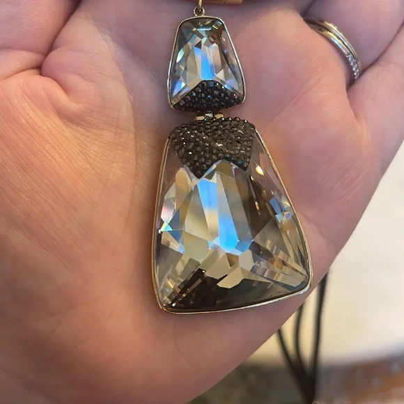 Swarovski large Crystal on rope pendant - Picture 8 of 13